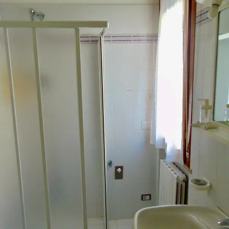 S237 - Sirolo, Trilocale Nella Zona Centrale Di Apartment *